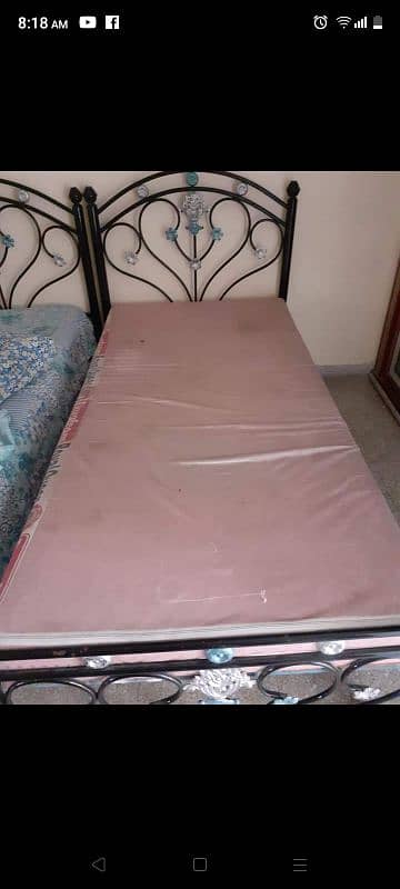 one single bed with mattress, only one available 1