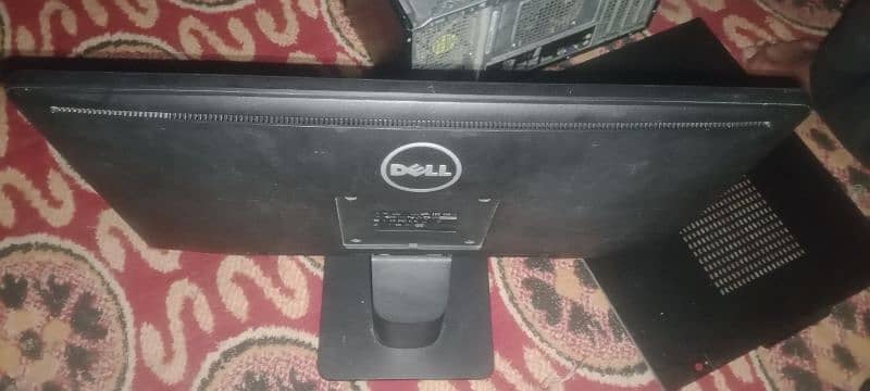 Dell LCD 22" inch screen fresh condition 1