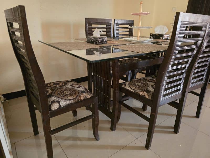 Dining Table with 6 Chairs 4