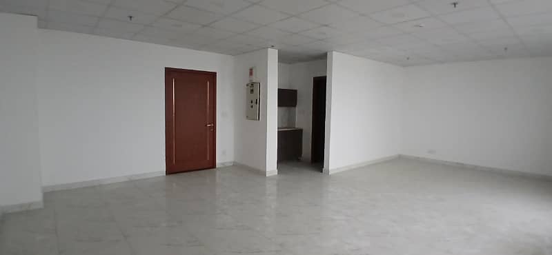 600 Square Feet Office Prime Space Available For Rent In Main Boulevard Gulberg 3 Lahore 5