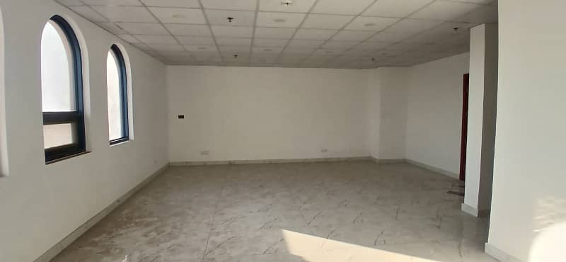 600 Square Feet Office Prime Space Available For Rent In Main Boulevard Gulberg 3 Lahore 28