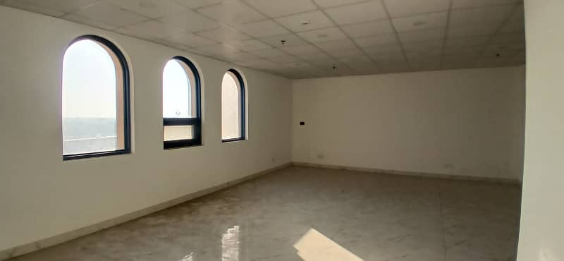 600 Square Feet Office Prime Space Available For Rent In Main Boulevard Gulberg 3 Lahore 29