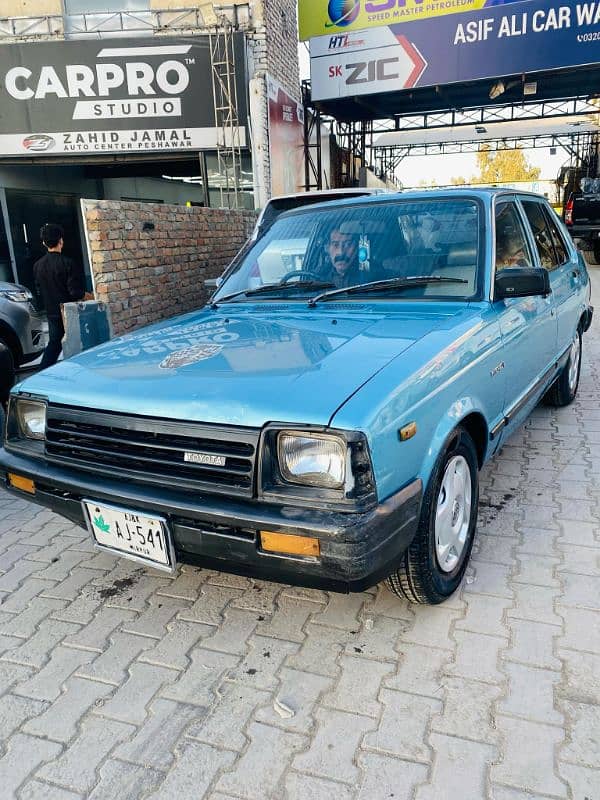 Toyota Starlet 1982 4