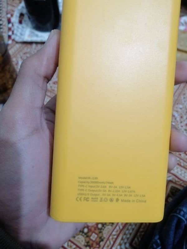 powerbank 20,000 mah 3