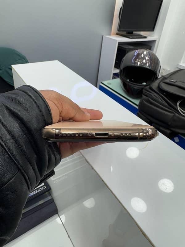 iphone 11 pro PTA approved 5