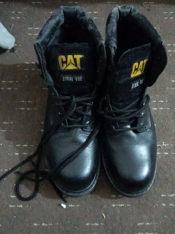 steel toe Cat Shoes / catterpiller 0