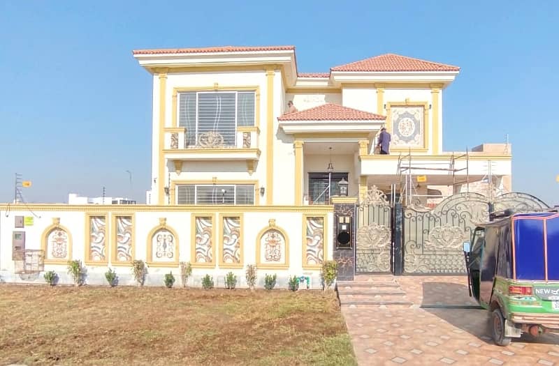 15 KV Solar, 8 AC Installed 01 Kanal Spanish Design House For Rent In DHA Phase 7 Block-Y Lahore. 0