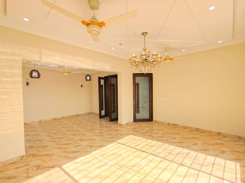 15 KV Solar, 8 AC Installed 01 Kanal Spanish Design House For Rent In DHA Phase 7 Block-Y Lahore. 4