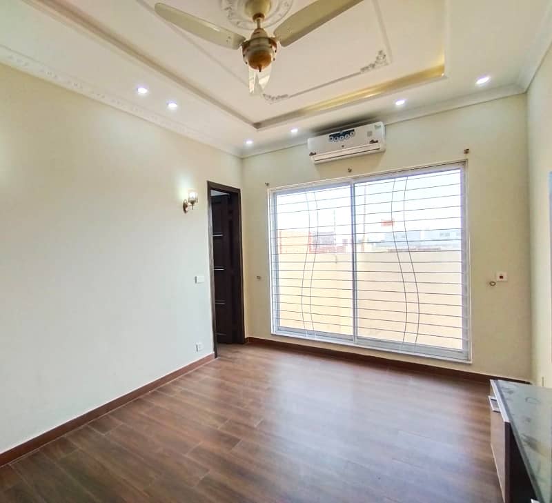 15 KV Solar, 8 AC Installed 01 Kanal Spanish Design House For Rent In DHA Phase 7 Block-Y Lahore. 14