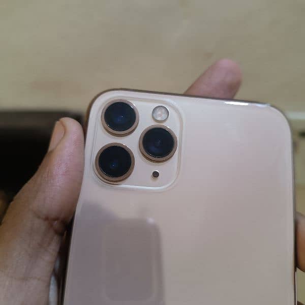 iPhone 11 pro 1