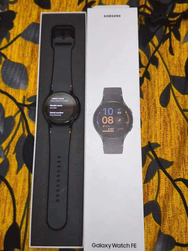 samsung watch fe 40mm 10 by 10 new 3