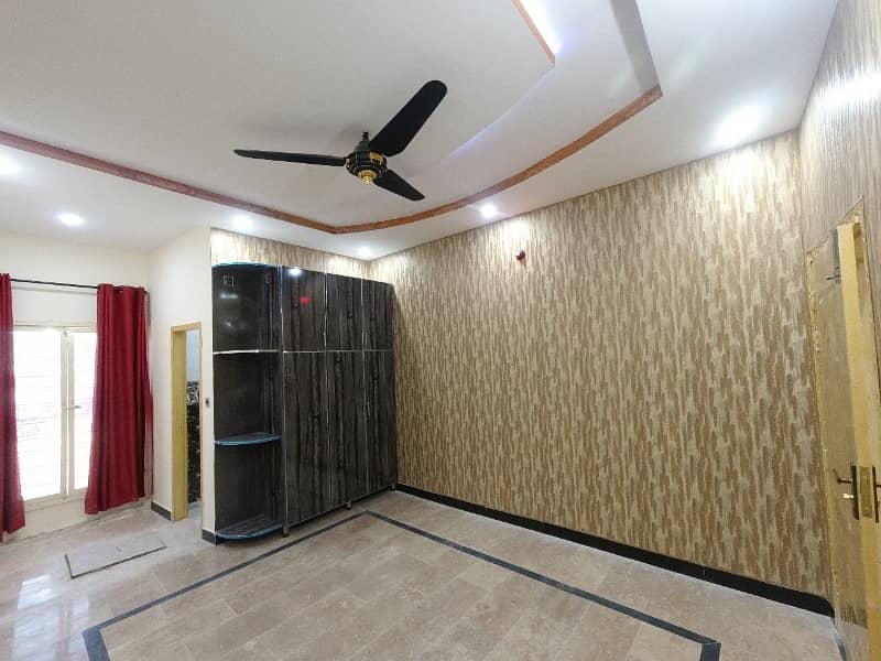 Owner Built 5 Marla House For sale In Gulshan-e-Iqbal Gulshan-e-Iqbal 15