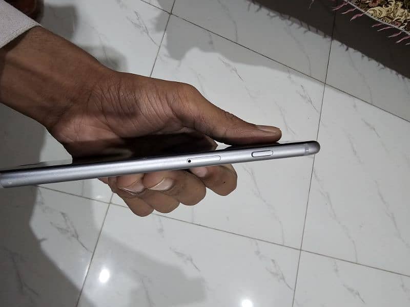 iphone 6s plus bilkul new mobile 1