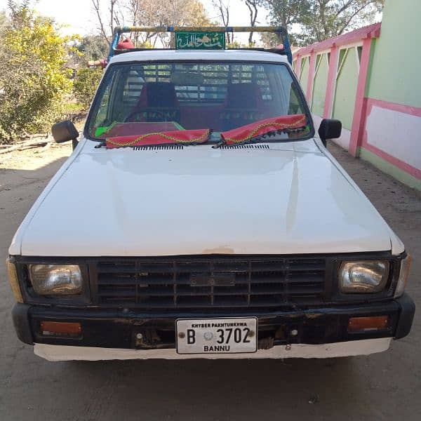 Toyota Hilux 2