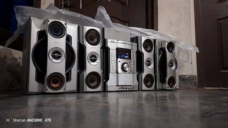 SONY Mhc Gn88d hifi sound system Earth shaking bass 4