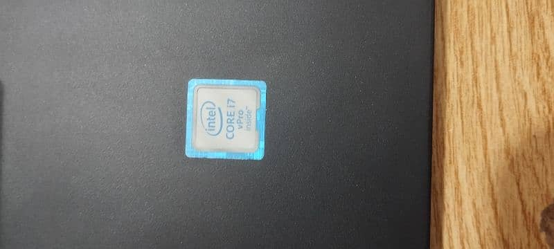 Dell Precision 5520 6