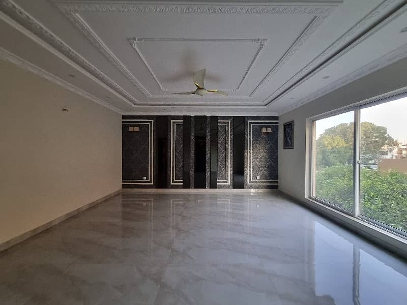 BRAND NEW 2 KANAL HOUSE FOR SALE 2