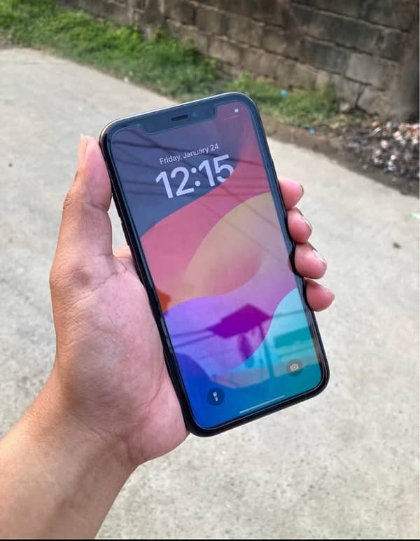 iphone11 128 GB 10 by 10 03004167253 whatsapp 2