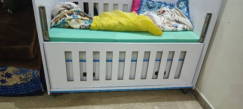 baby bed with double mattres 3