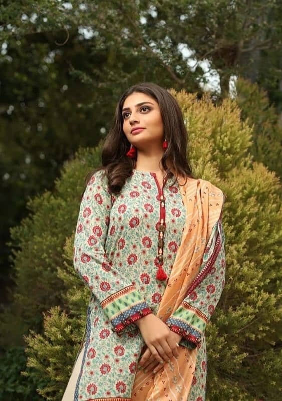 Branded (Lakhany) Unstitched Printed Lawn 03 PC Suits 9