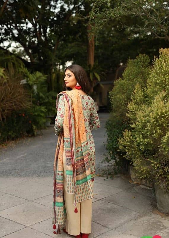 Branded (Lakhany) Unstitched Printed Lawn 03 PC Suits 10