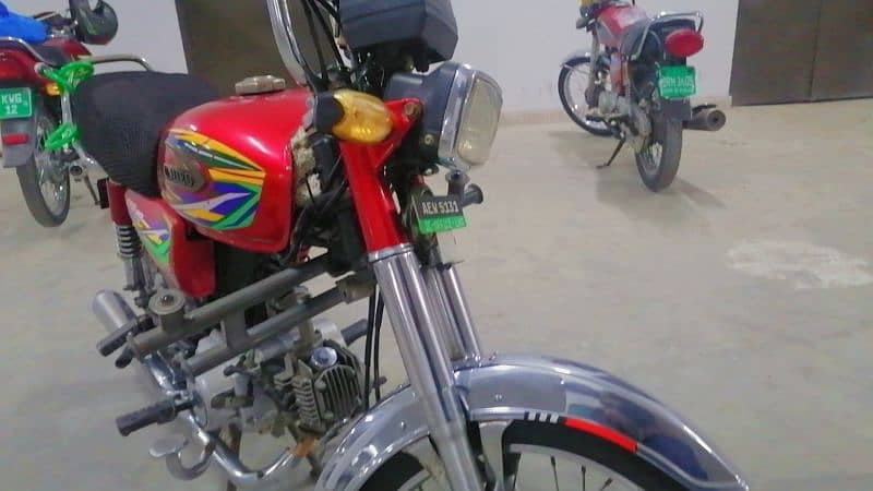 United 70cc ( Bike ) Motorcycle for Sale 4