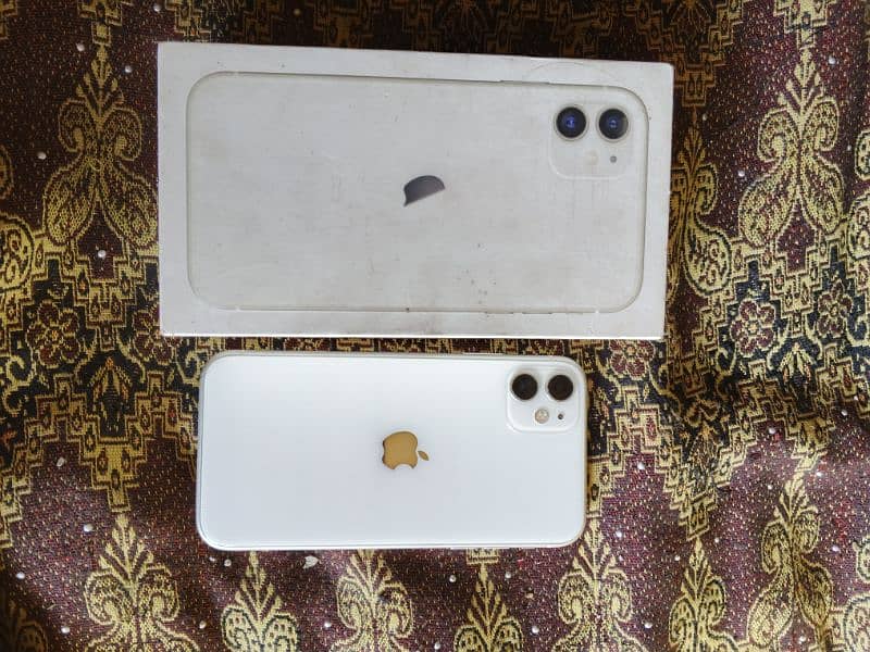 Iphone 11 For sale 4