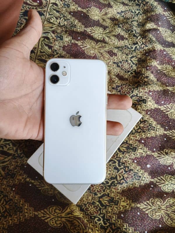 Iphone 11 For sale 5