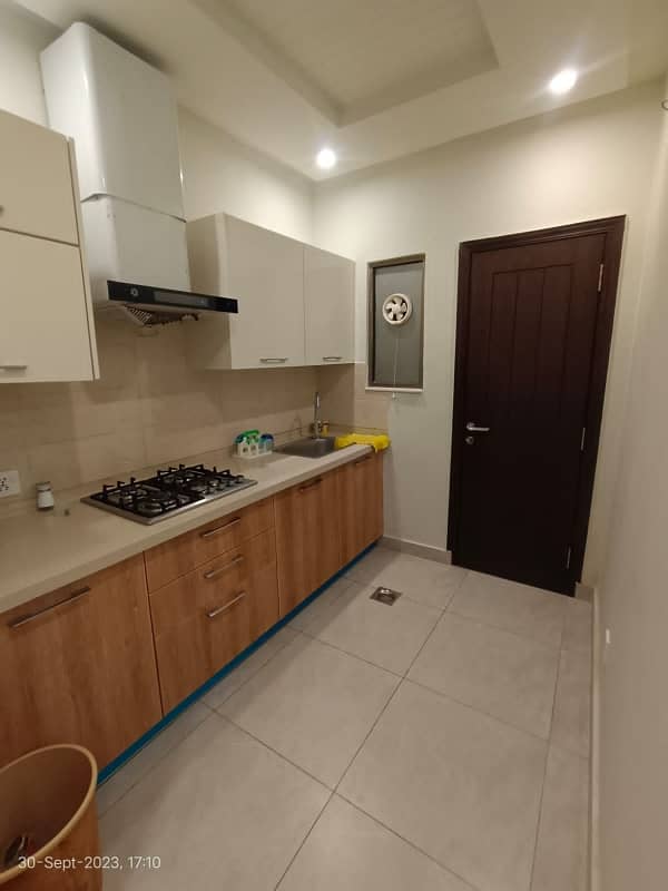 Luxury 2 Bedroom's Furnished Apartment Available For Rent 16