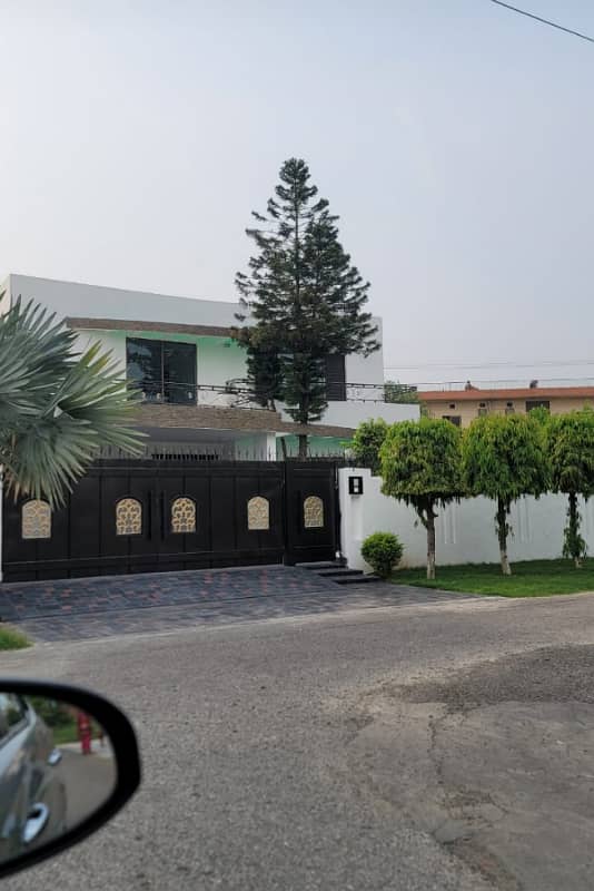 Dha Lahore 1 Kanal House For Sale 1