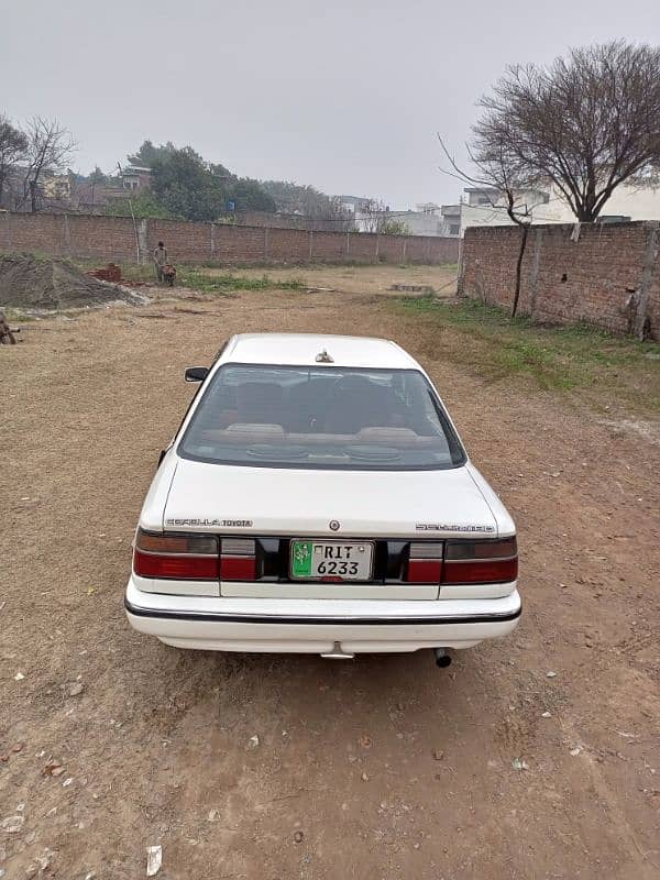 Toyota Corolla XE 1987 2c 2000cc engine 22 ki average 2