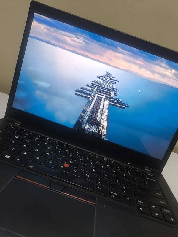 Lenovo Thinkpad core i5 8th gen 10/10 condition 5