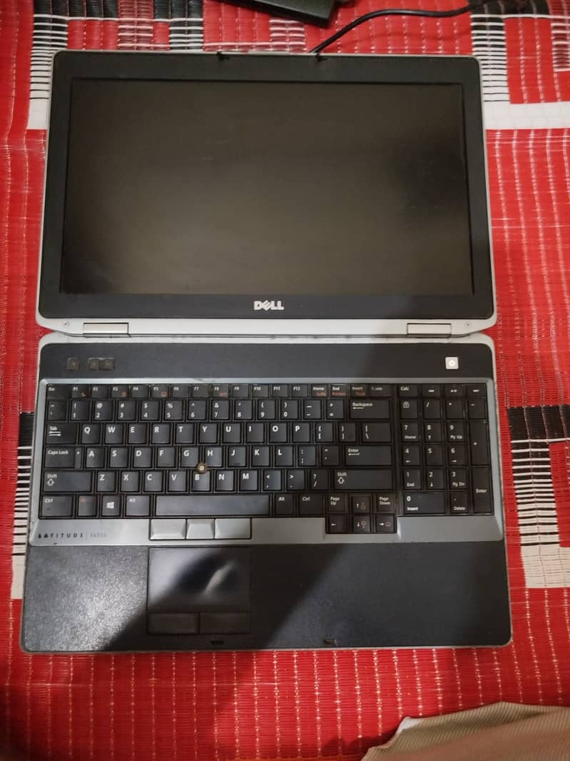 Dell Latitude E6530 - Core i7 3rd Gen, 8GB RAM, 512GB HDD Laptop 1