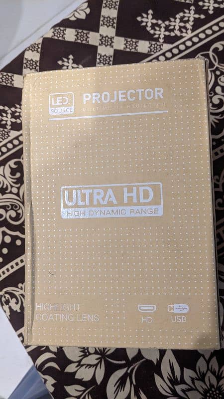 LED projector 4k ultra ha 3