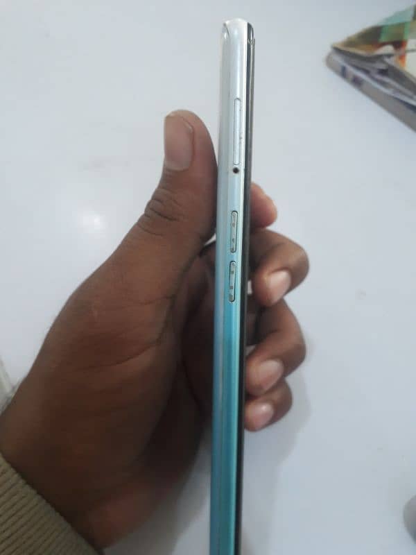 Oppo A52 6 +128GB - Used 3