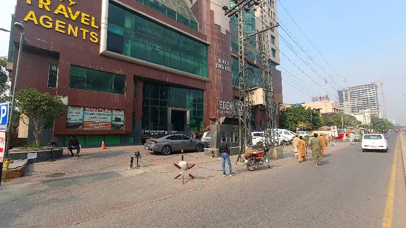 Shop For Rent On Main Boulevard Gulberg Lahore 4