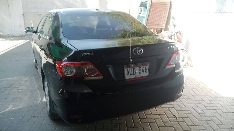 Toyota Corolla XLI 2010 family use car everything is ok new tires 2