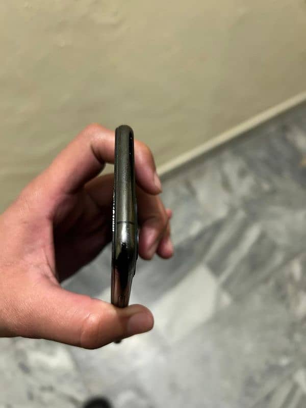 iphone 11 pro non pta urgent sale 5