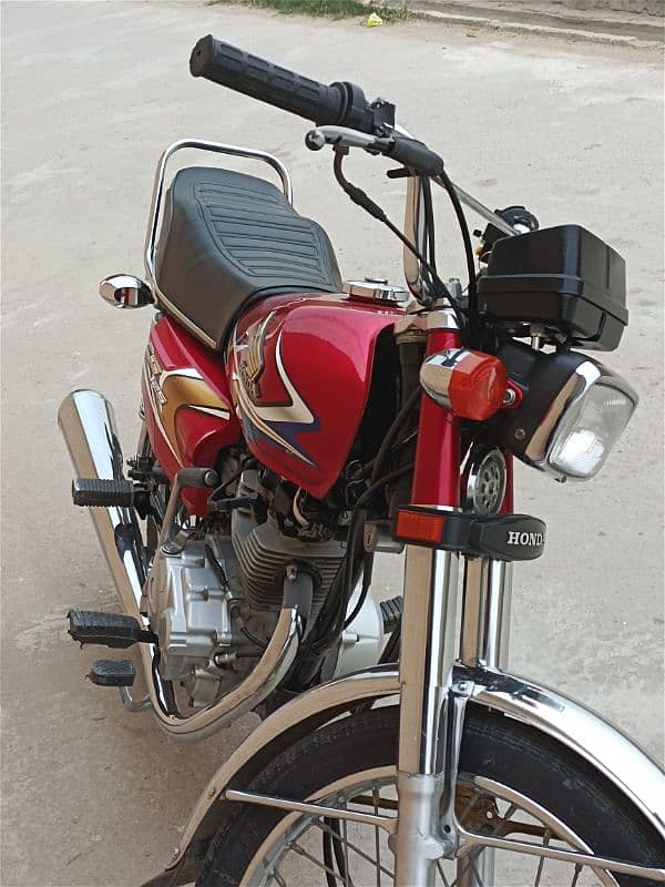 Honda CG125 2020 Model  Registered on my name 4