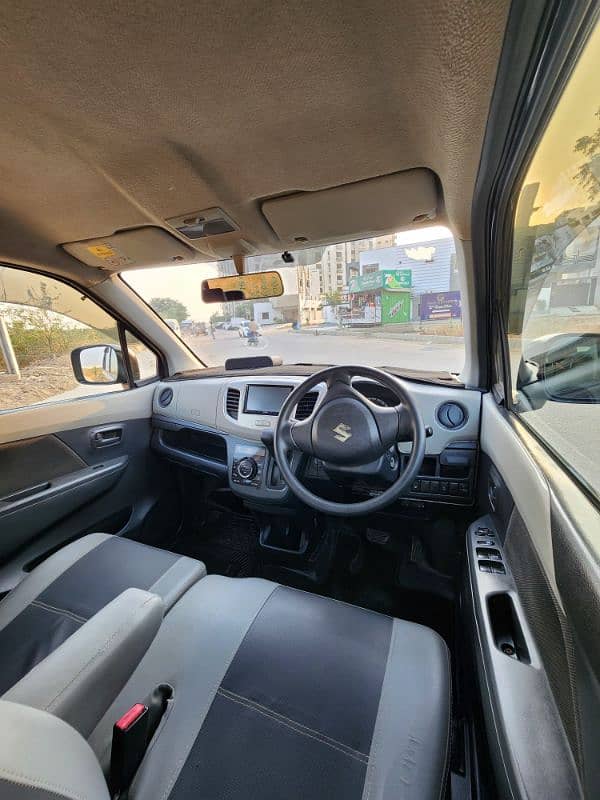 Suzuki Wagon R 2016 12