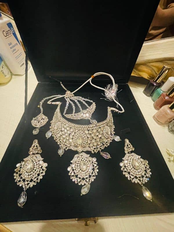 Bridal jewelry set 1