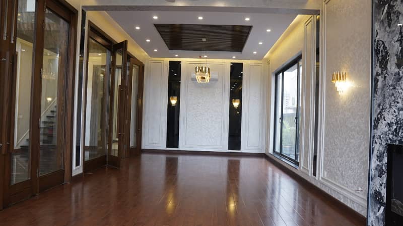 1 Kanal Modern Design Low Price Brand New Luxury Palace For Rent 24