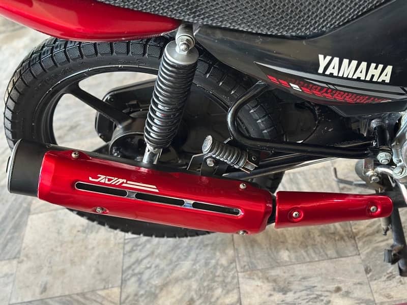 YAMAHA YBR G 22/23 model punjab num 14