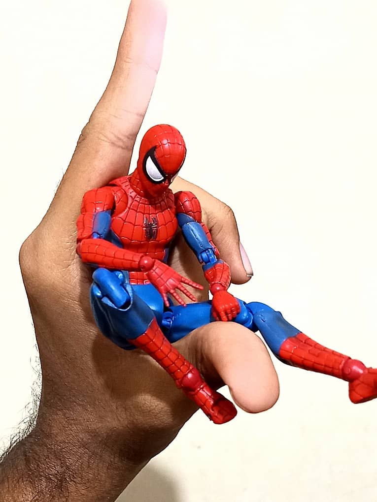 Spiderman action figures 4