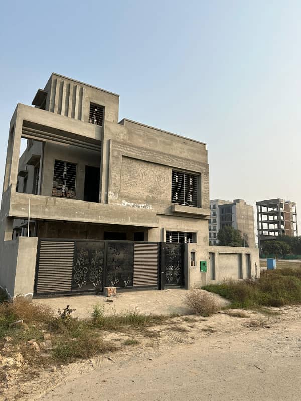 10 Marla grey structure House for Sale in sector E Iqbal block Bahria Town Lahore 0