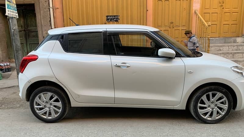 Suzuki Swift 2022 15