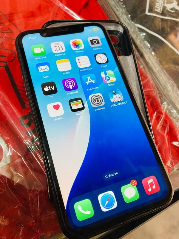 iPhone 11 factory unlock 64 gb 4