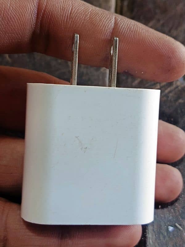 iphone original adapter 20w 2