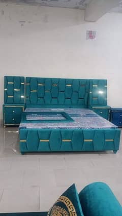 bed / double bed / king size bed / poshish bed / bed set / side table