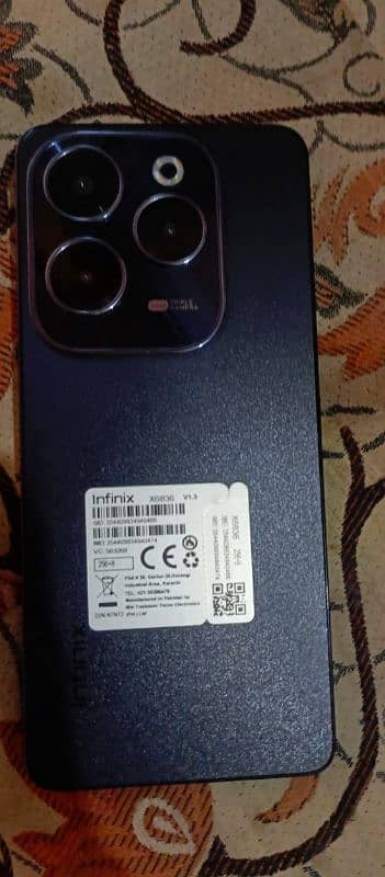 infinix hot 40 8 = 256 Gb 1